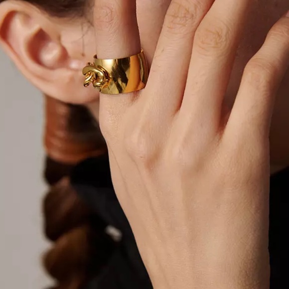 💛Gold plated chain texture ring - Picture 6 of 6